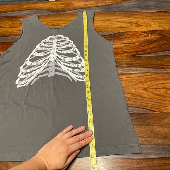 Skeleton Muscle Tank  Ancient Text Language Graphic Ribcage Cutoff Sleeve L/XL - Picture 4 of 8
